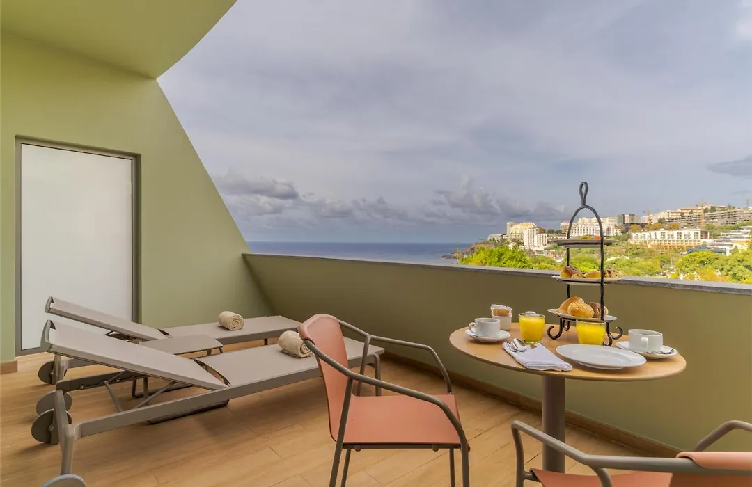 Pestana Vila Lido Madeira Ocean Hotel-1